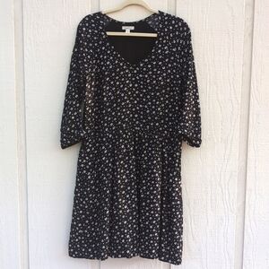 Garnet Hill Ditzy Floral Print Black White Summer Dress Size 8 V Neck 3/4 Sleeve